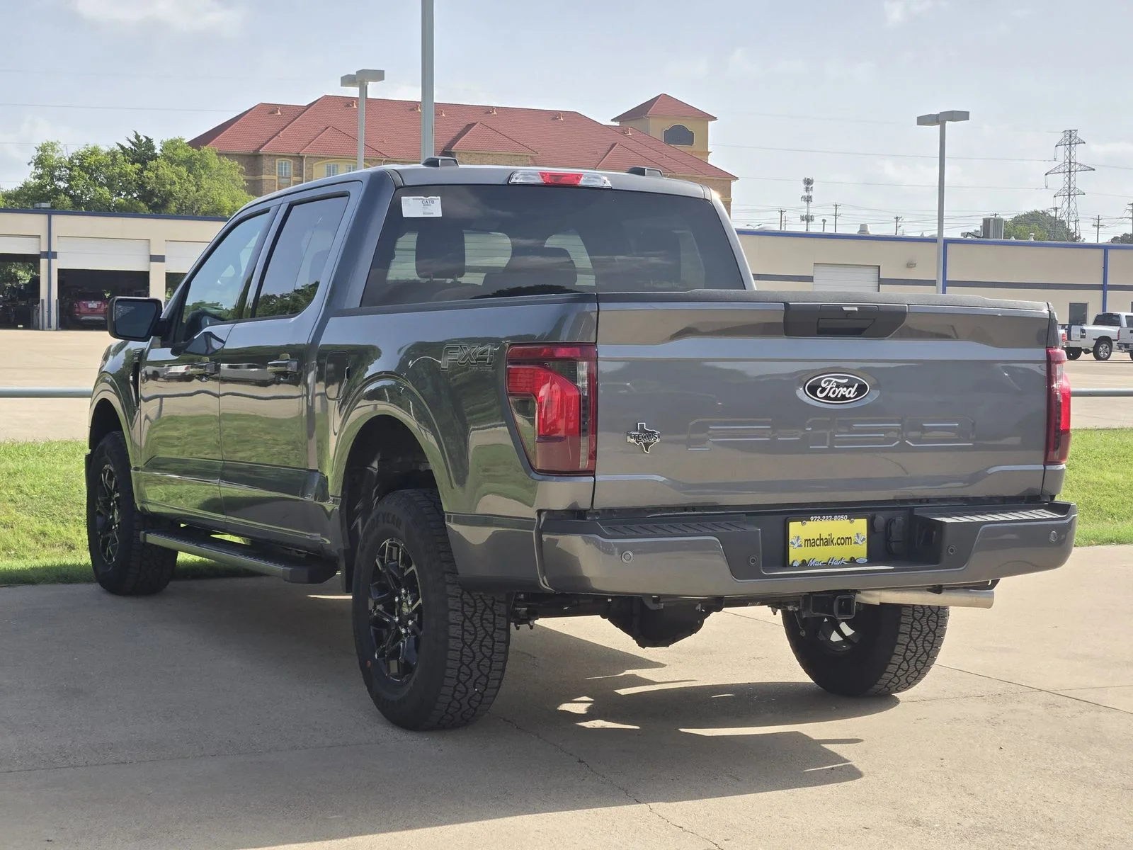 New 2026 Carbonized Gray Metallic Ford XLT image 3
