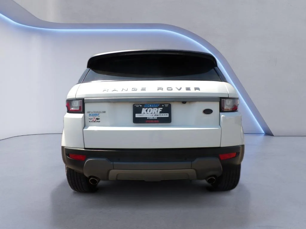 Used 2018 Fuji White Land Rover SE image 6