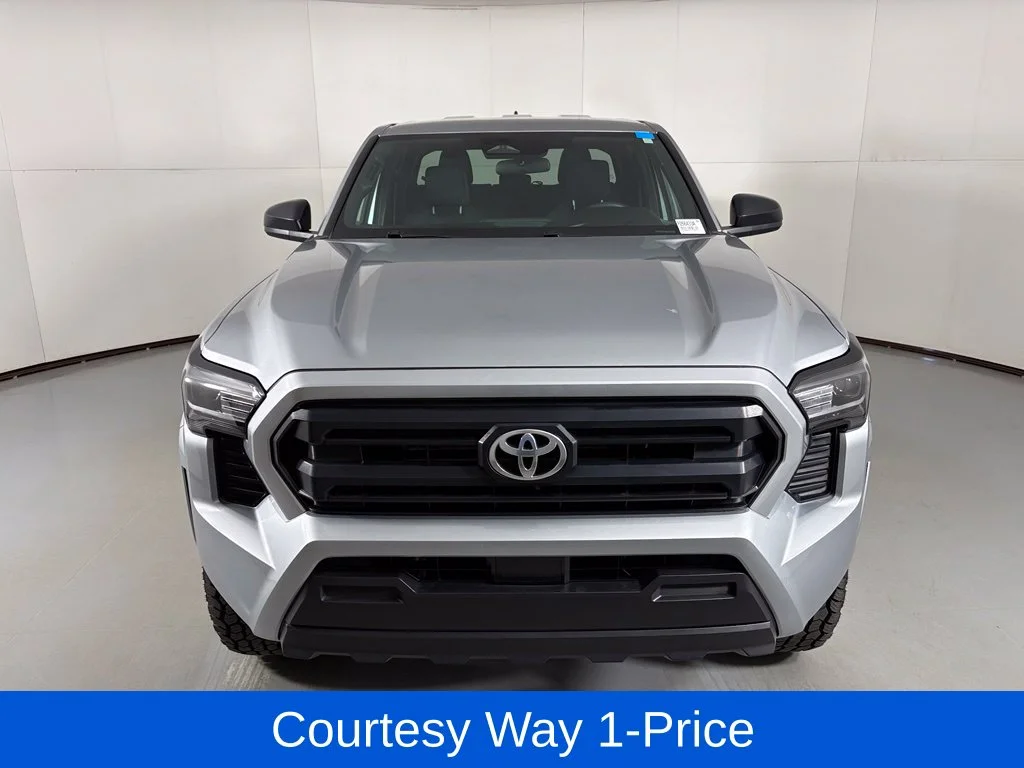 Used 2025 Silver Toyota SR image 4