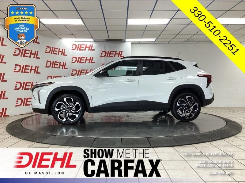 Used 2024 White Chevrolet 2RS image 6