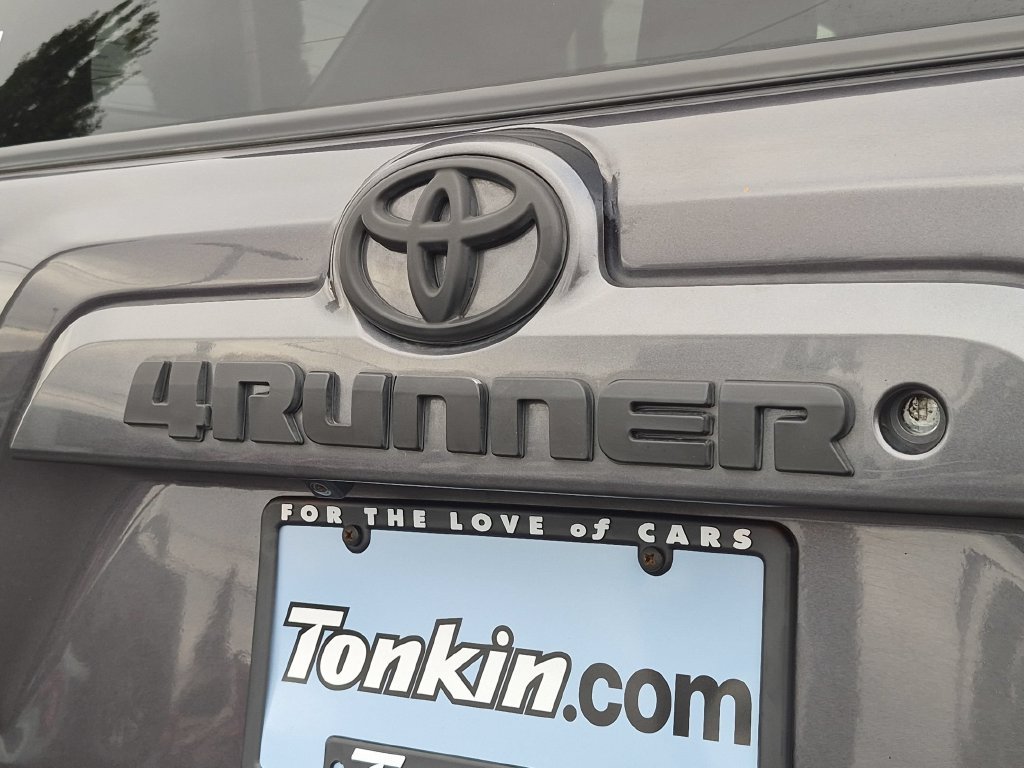 Used 2019 Gray Toyota SR5 Premium image 26