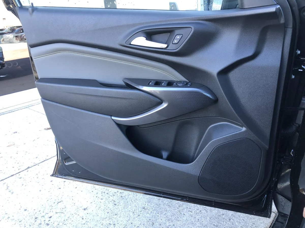 New 2026 Black Chevrolet FWD 4dr ACTIV image 18