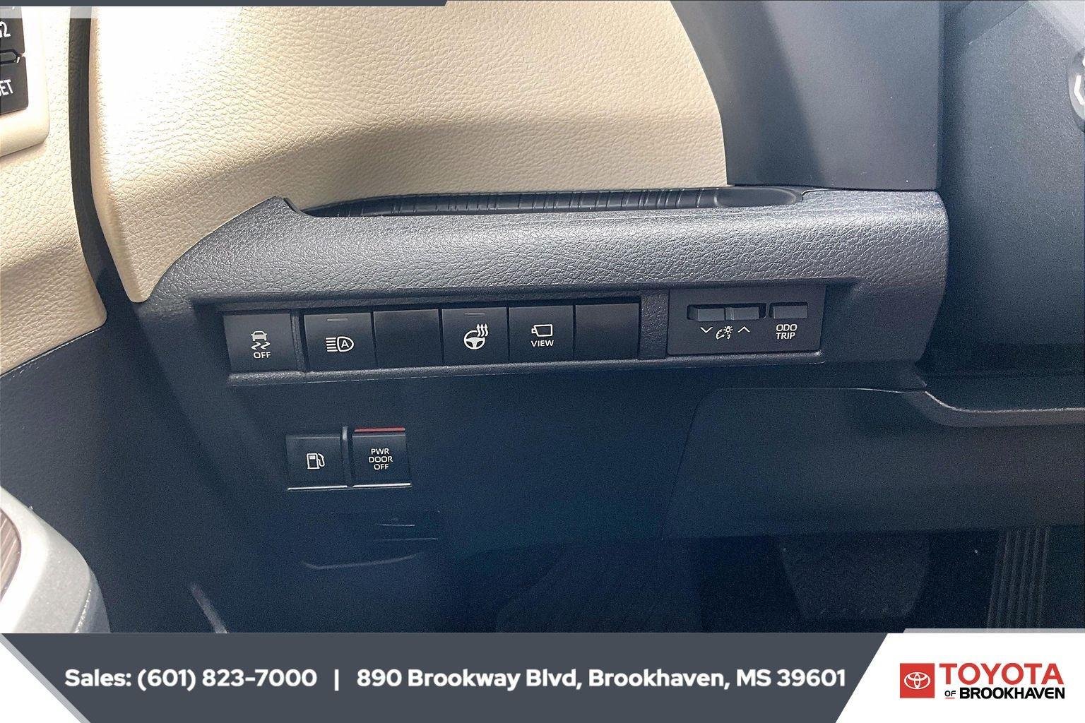Used 2024 Windchill Pearl Toyota Platinum AWD image 25