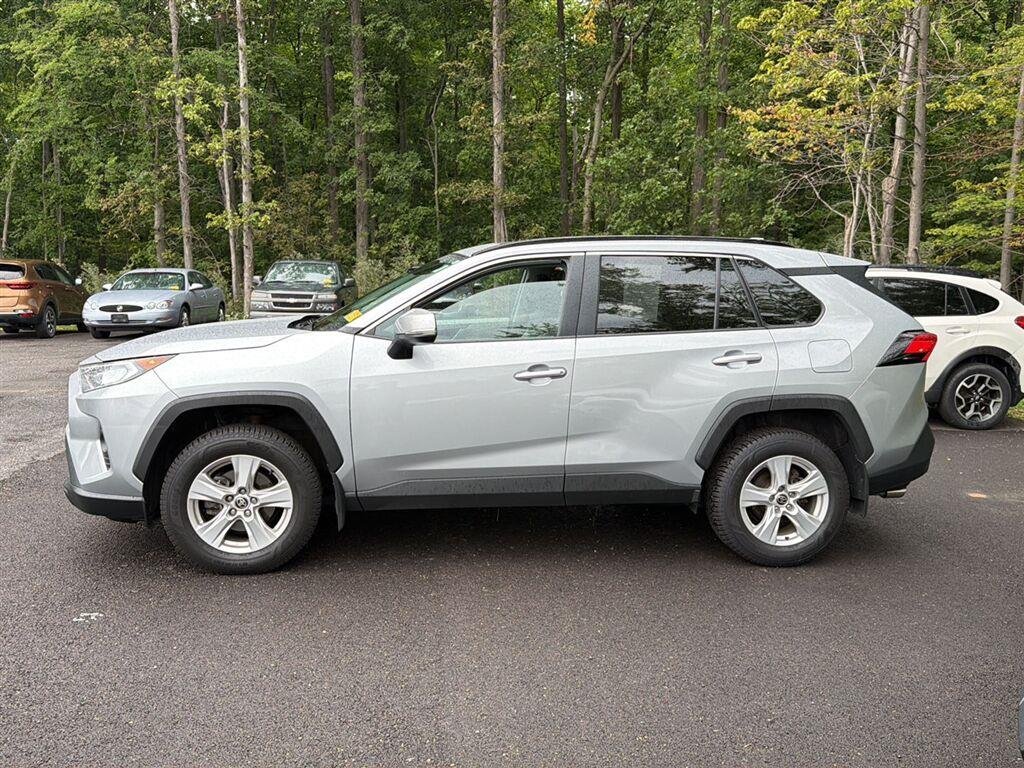 Used 2021 Silver Sky Metallic Toyota XLE image 11