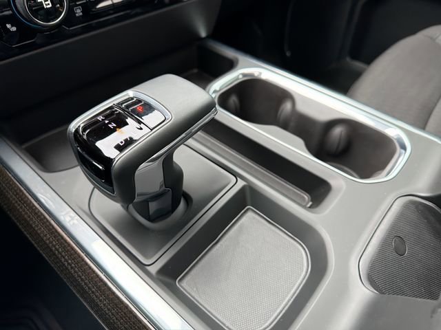 2025 CHEVROLET SILVERADO - Image 15