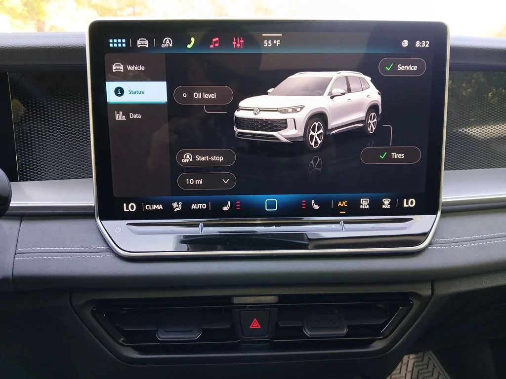 New 2026 White Volkswagen 2.0T SE image 18