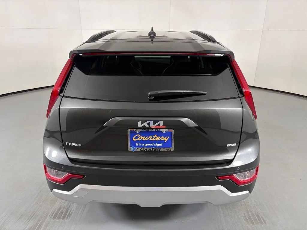New 2026 Interstellar Gray Kia EX image 7
