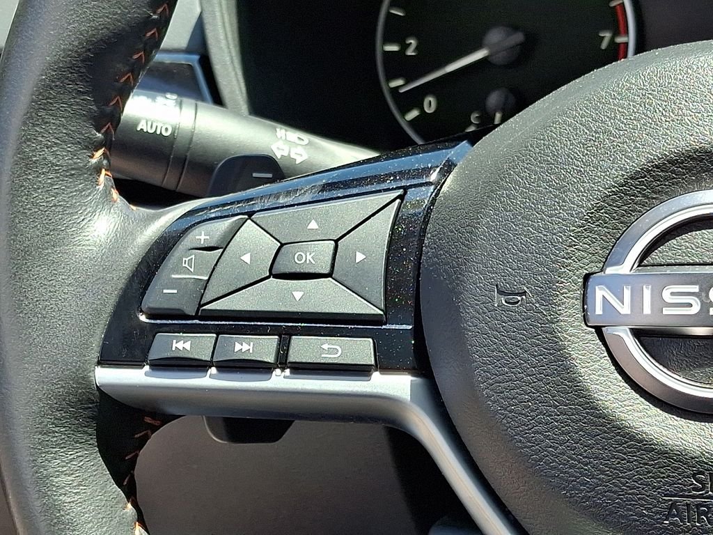 Used 2024 White Nissan 2.0 SR image 22