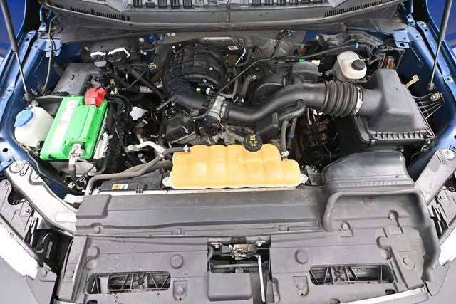 Used 2017 Blue Ford XL image 48