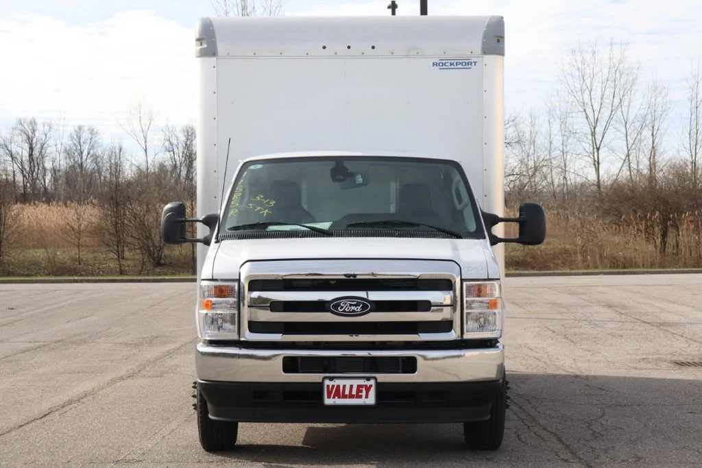 New 2027 White Ford Base Box Van image 3