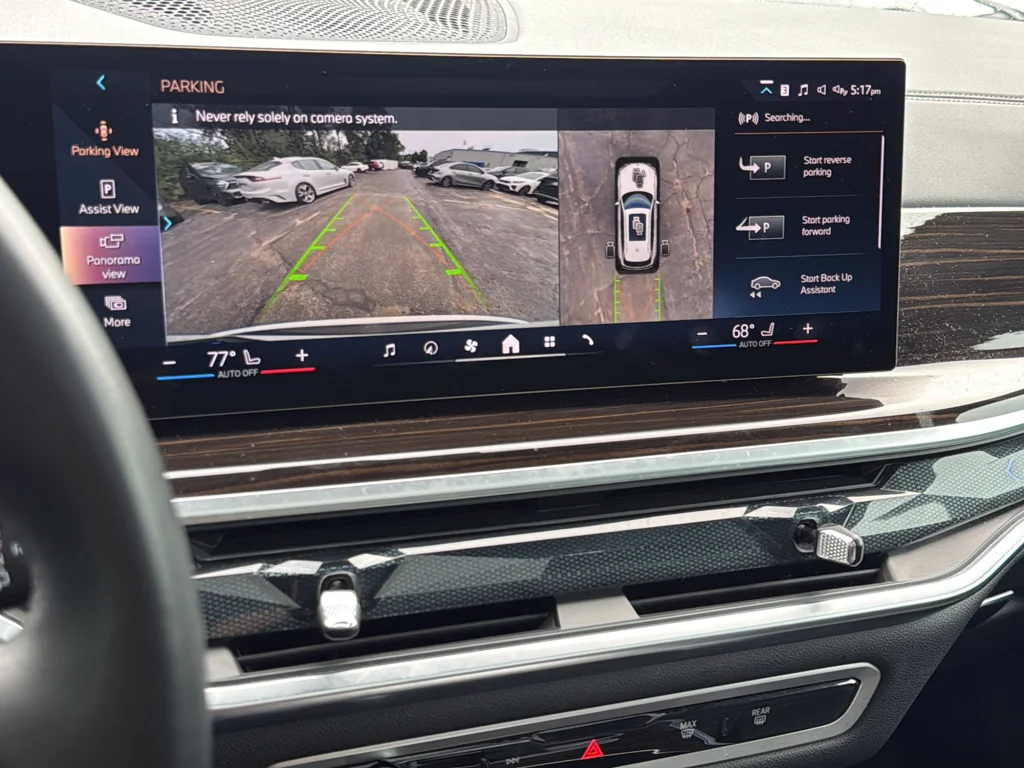 Used 2026 White BMW xDrive40i image 15
