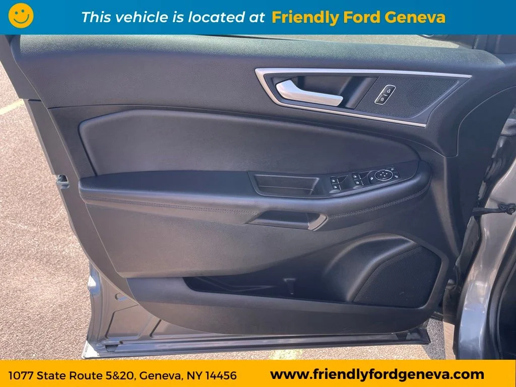 Used 2024 Gray Ford SEL image 12