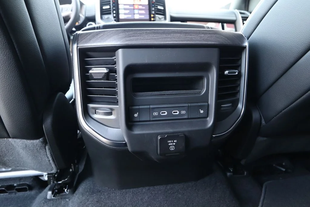 New 2026 Bright White Clear-Coat Exterior Paint RAM Laramie image 29