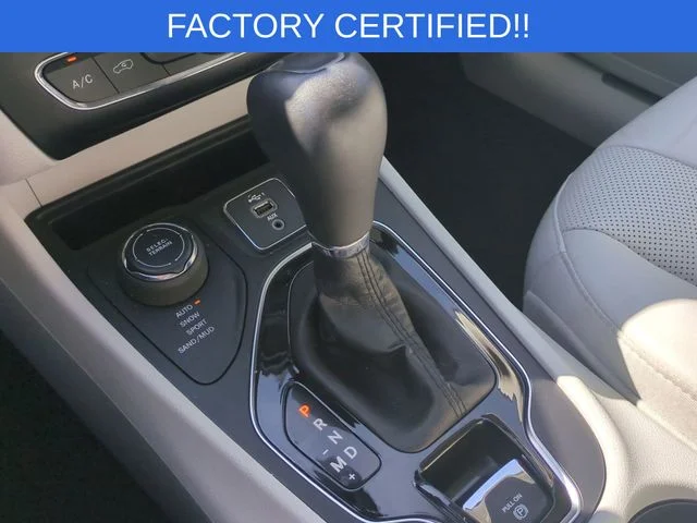 Used 2019 White Jeep Limited image 26