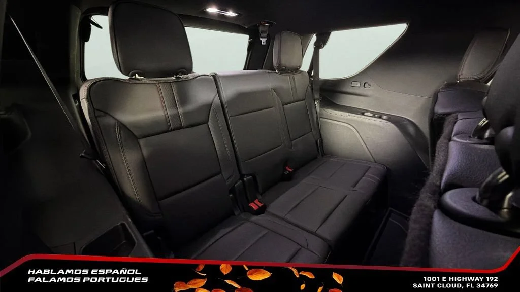 Used 2024 Black Chevrolet RST image 33