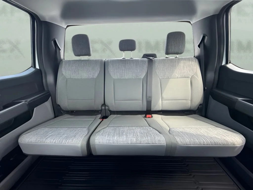 Used 2024 White Ford XLT image 7
