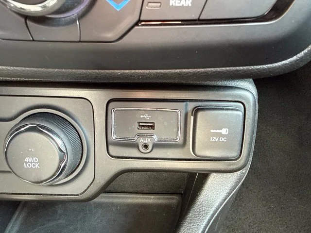 Certified Used 2023 Blue Jeep Latitude image 25