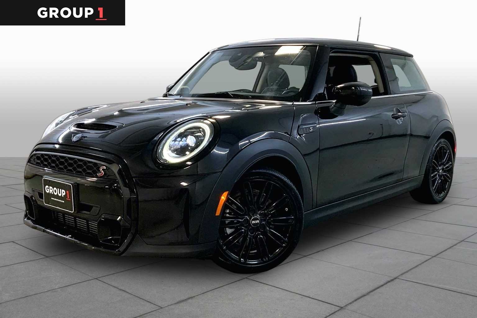 Pre-Owned 2024 MINI Hardtop 2 Door Cooper S