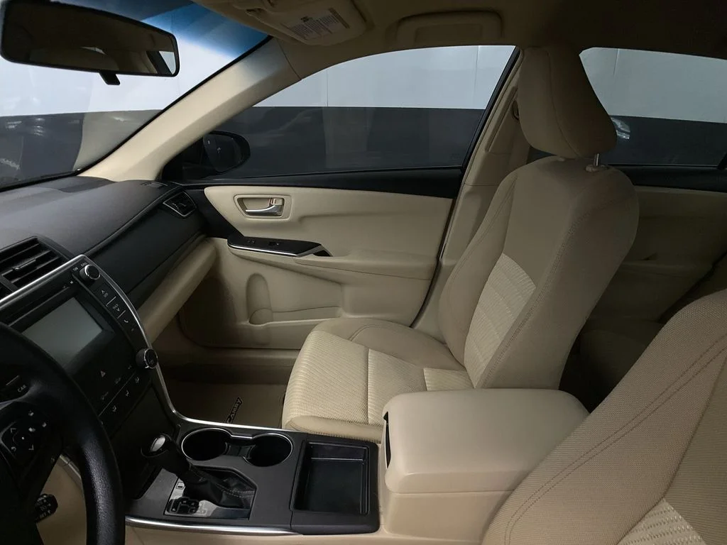 Used 2016 Celestial Silver Metallic Toyota LE image 31