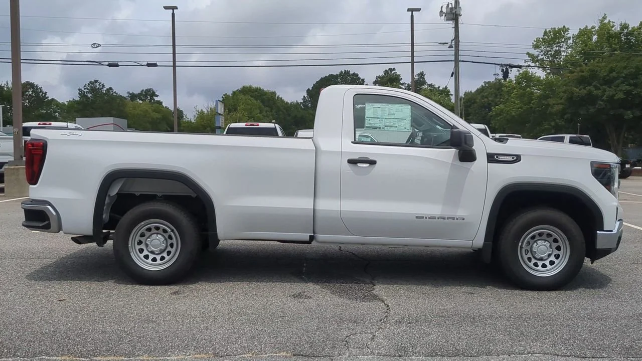 2025 GMC Sierra 1500 Pro - Photo 9