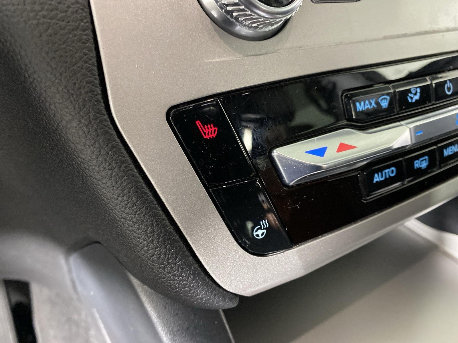 Used 2023 Black Metallic Ford XLT image 5