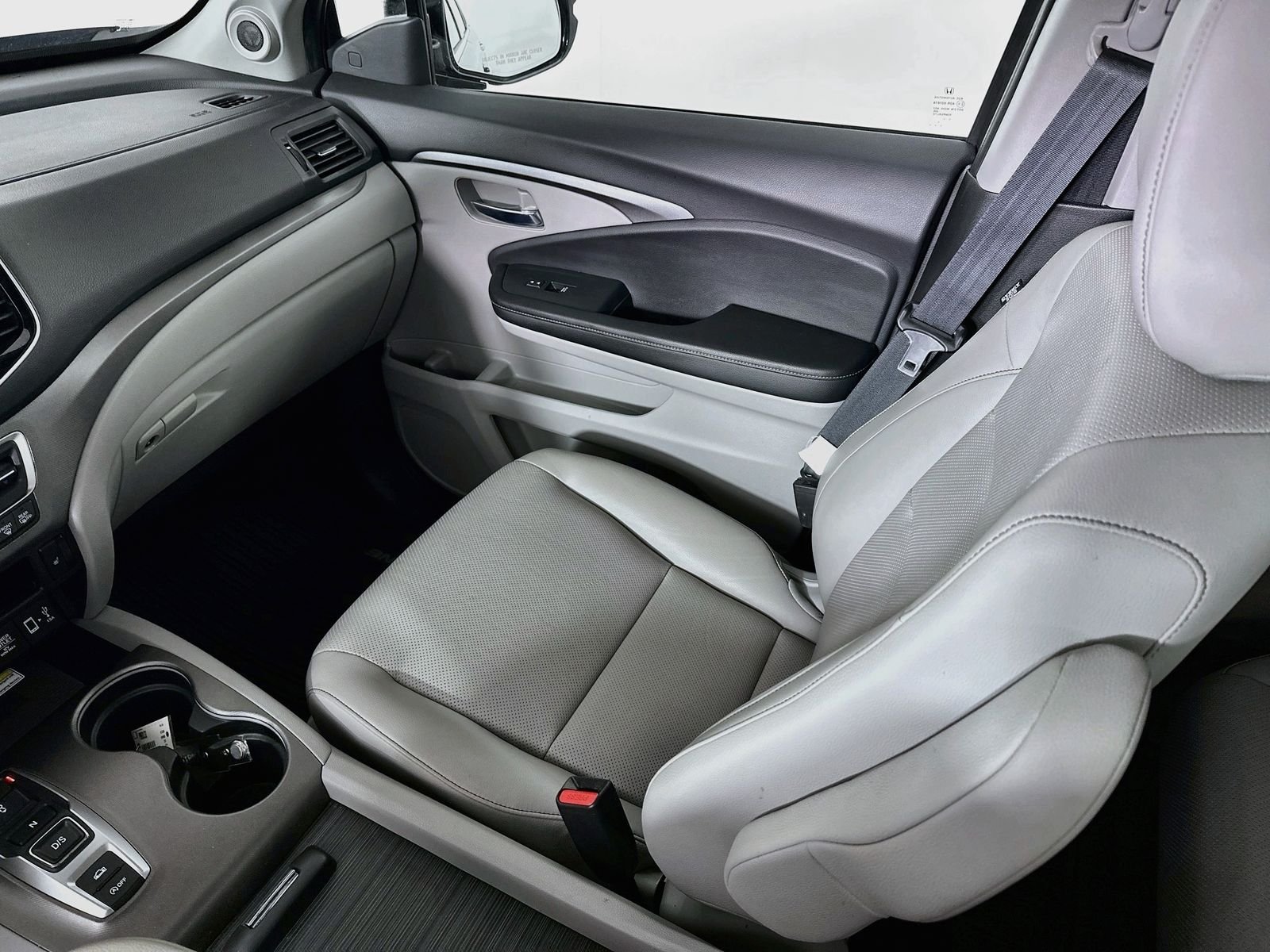 Used 2023 Obsidian Blue Pearl Honda RTL-E image 24