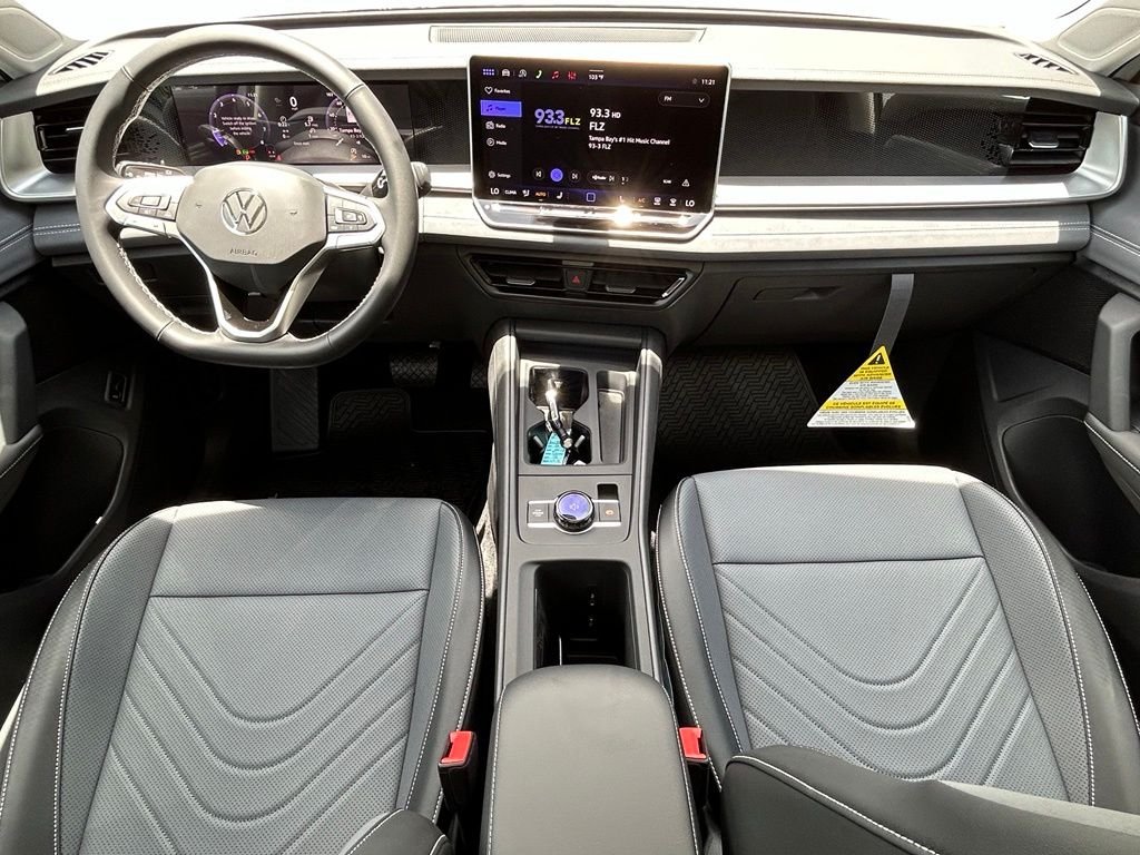 New 2026 White Volkswagen 2.0T SE image 9