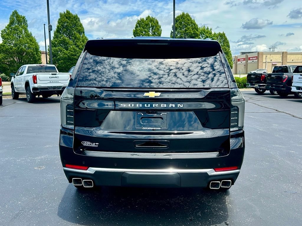 2026 Chevrolet Suburban High Country - Photo 4