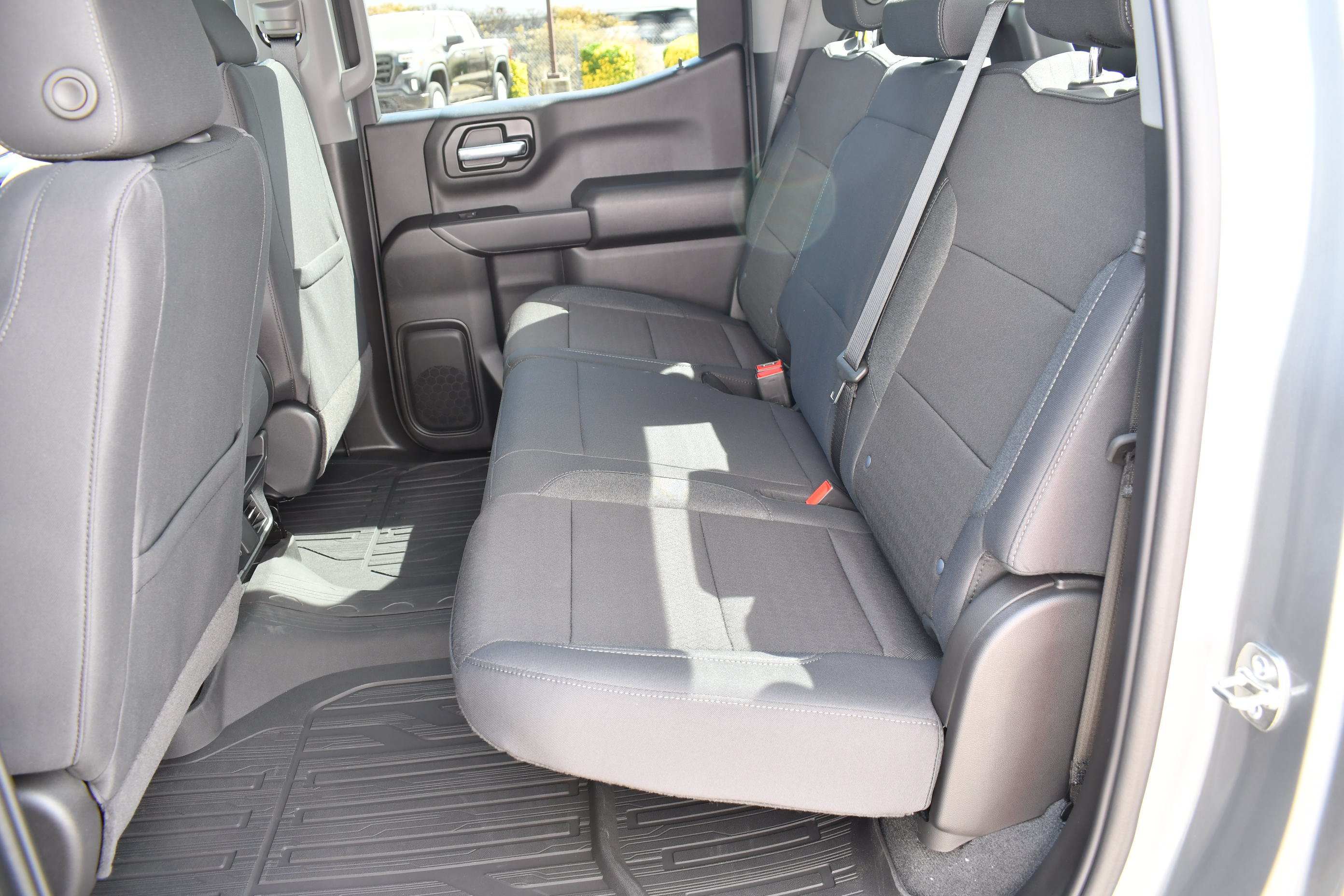 2026 GMC Sierra 1500 Pro - Photo 21