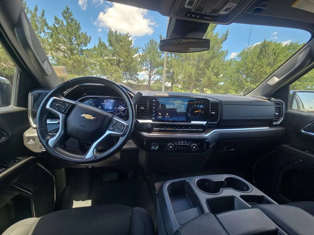 Used 2023 Gray Chevrolet LT image 42