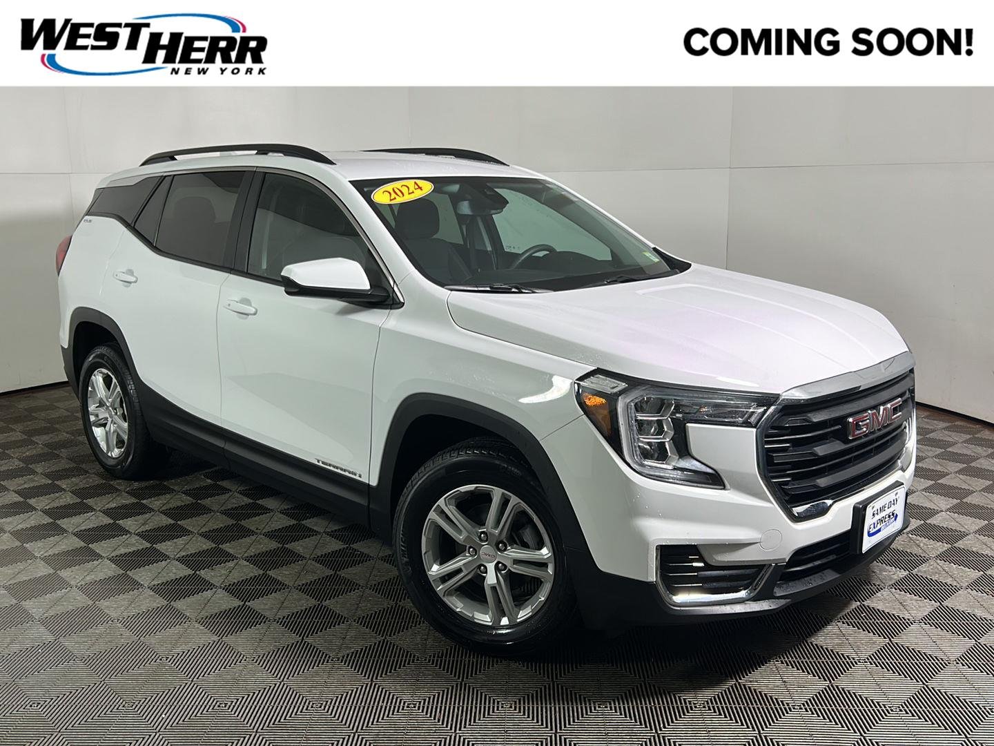 Used 2024 Summit White GMC SLE image 1