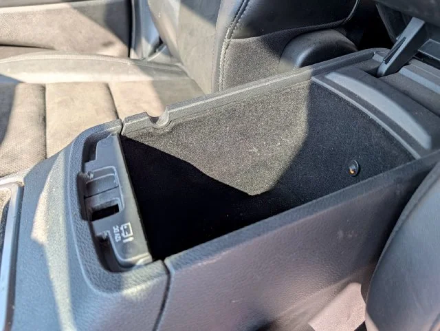 Used 2020 White Jeep Altitude image 26