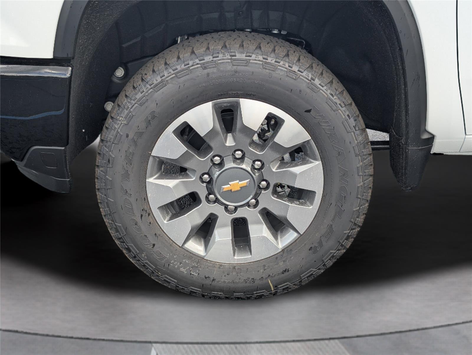 New 2026 Summit White Chevrolet Custom image 33