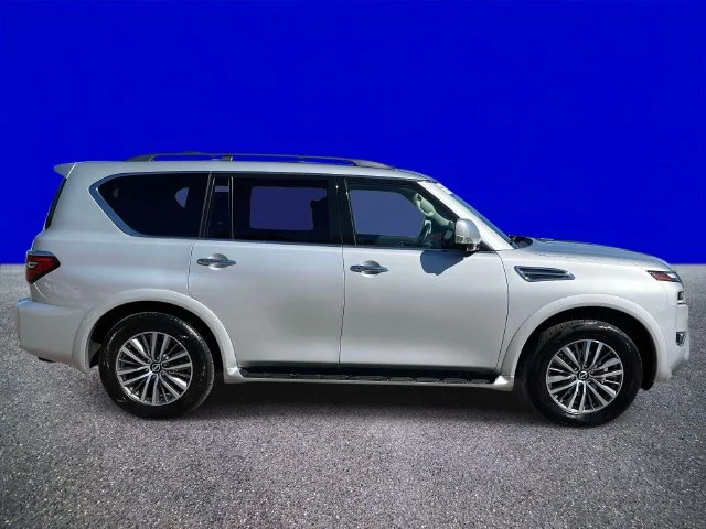 Certified Used 2023 Brilliant Silver Metallic Nissan SL image 2