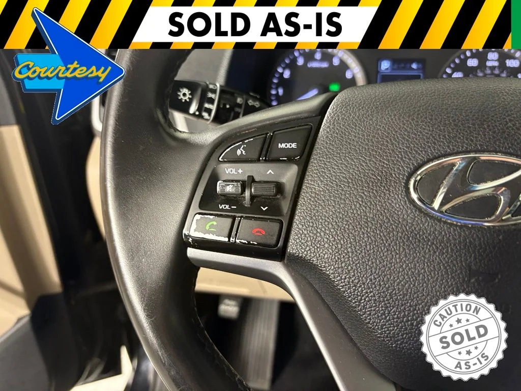 Used 2018 Black Hyundai SEL Plus image 19