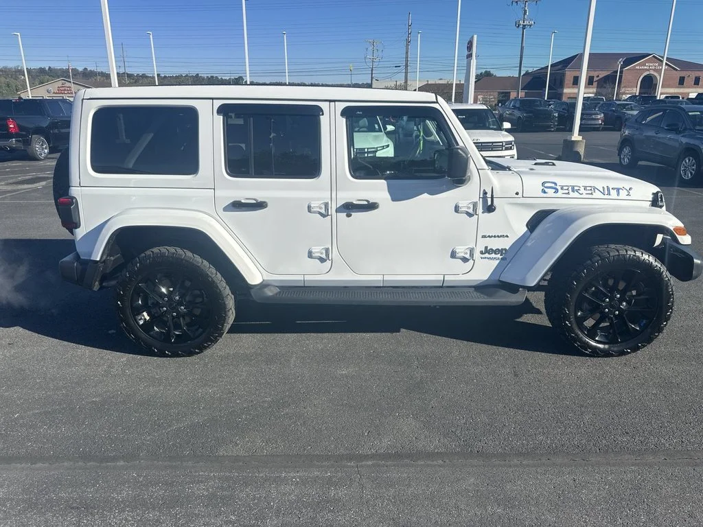 Used 2022 White Jeep Unlimited Sahara 4xe image 9