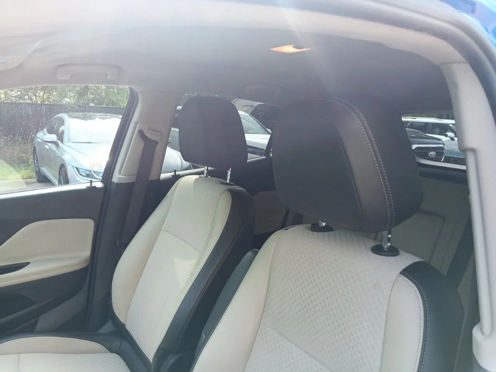 Used 2018 Brilliant Blue Metallic Buick Sport Touring image 14