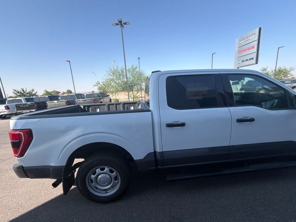 Used 2021 White Ford XLT image 10