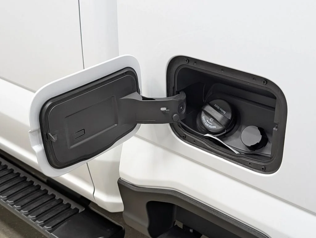 New 2026 Oxford White Ford F-250® XL image 31