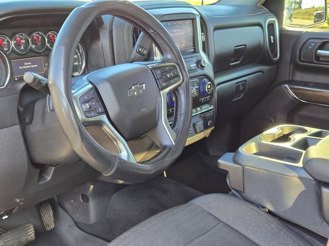 Used 2019 White Chevrolet RST image 17