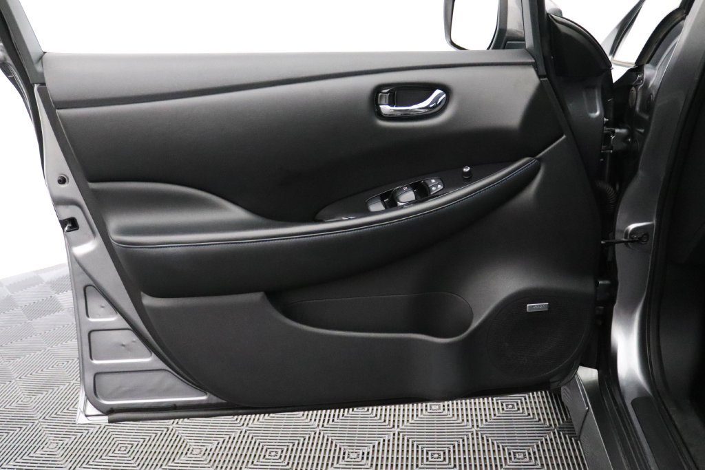 2021 Nissan Leaf SL Plus - Photo 15