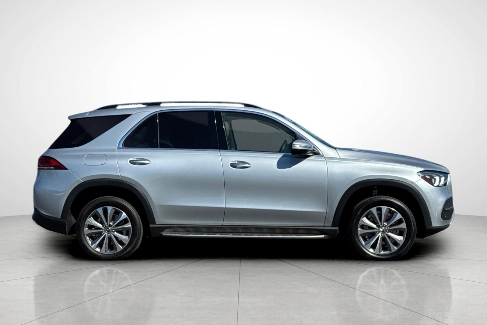 Used 2023 Silver Mercedes-Benz GLE 350 image 24