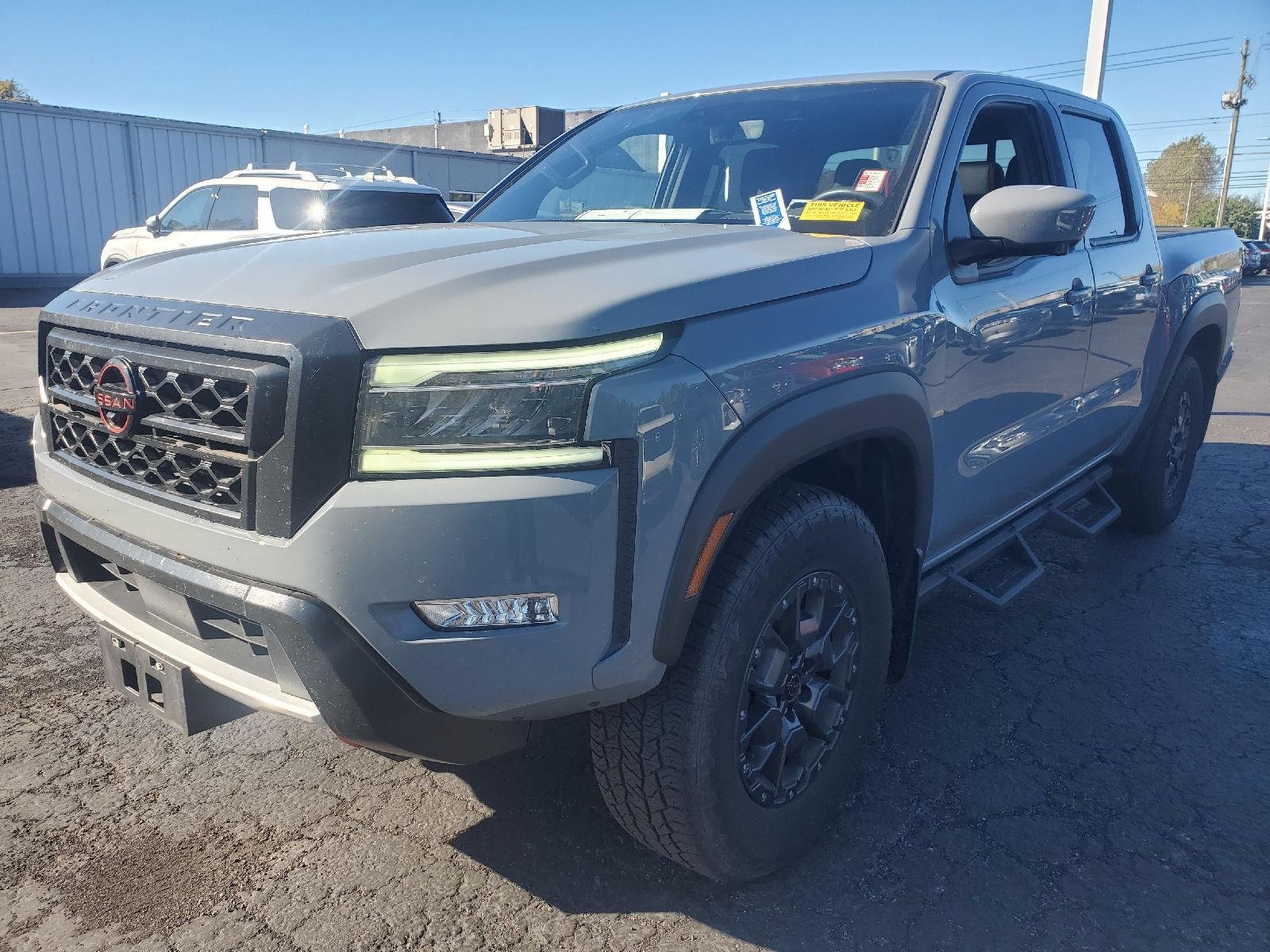 Used 2023 Boulder Gray Pearl Nissan PRO-4X image 4