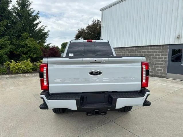 New 2026 Avalanche Ford F-250® Lariat® image 31