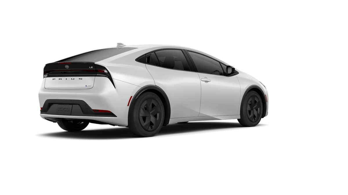 New 2027 Wind Chill Pearl Toyota LE image 10