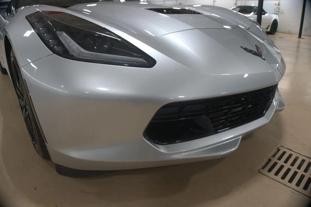 Used 2014 Blade Silver Metallic Chevrolet Stingray image 9