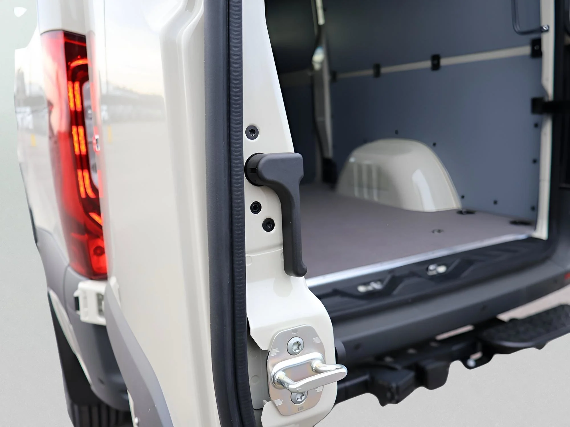 2026 Mercedes-Benz Sprinter Cargo Van Base - Photo 23