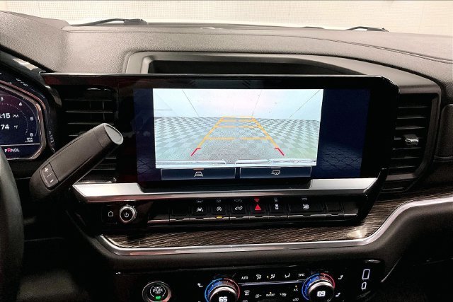 Used 2023 Summit White GMC SLE image 29