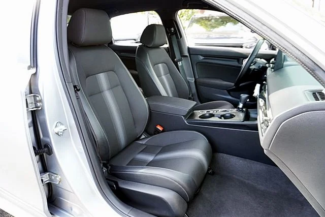 Used 2025 Silver Honda Sport image 11