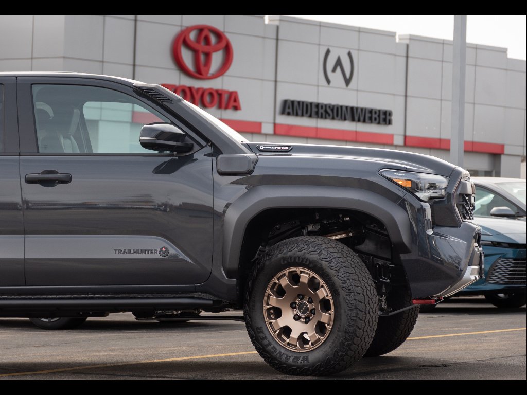 2026 Toyota Tacoma Trailhunter - Photo 5